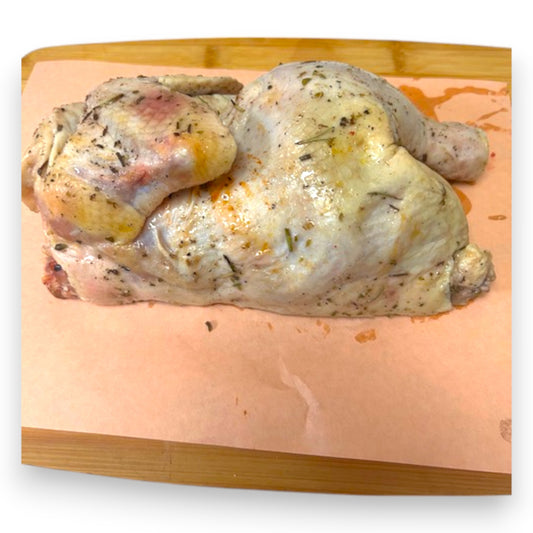 Démi - poulet frais aux herbes (approx. 800 - 850g) - Voltigeur